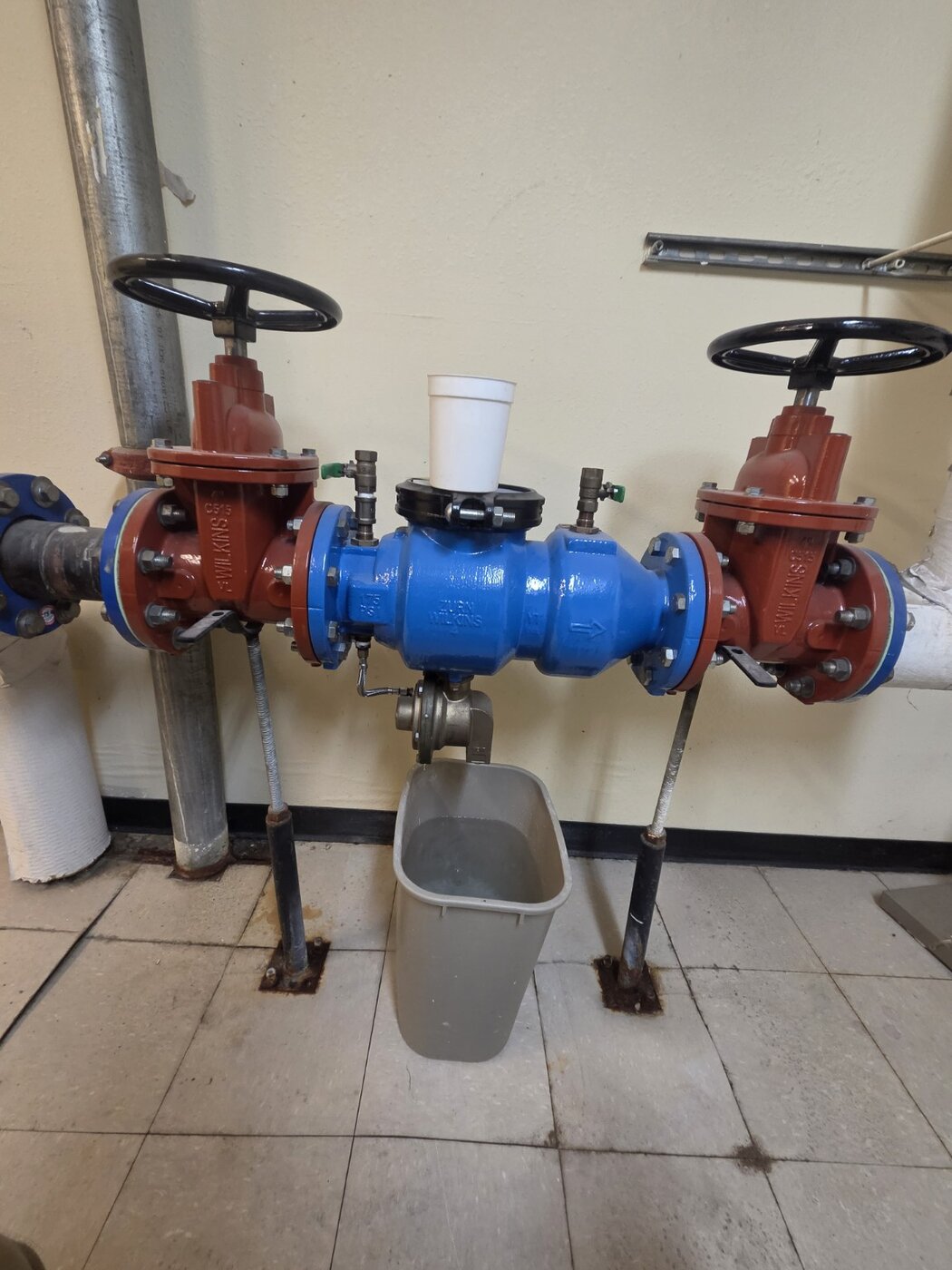 Commercial plumbing equipment