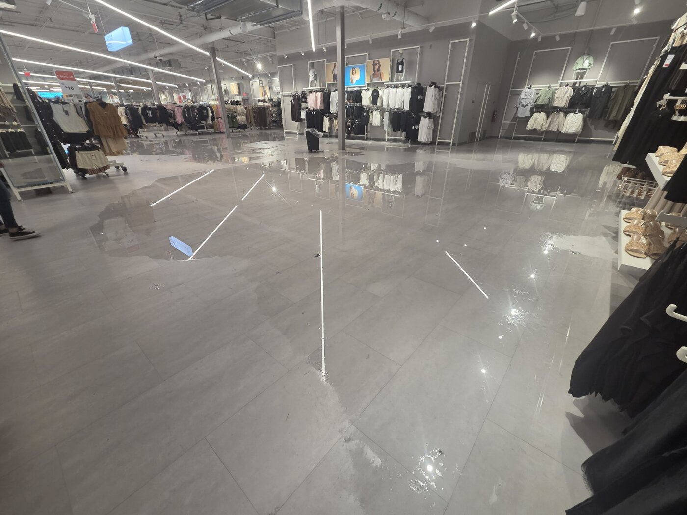 Retail floor work